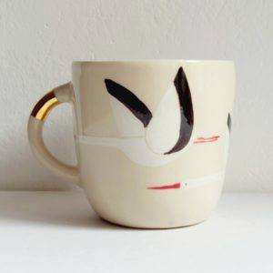 kubek ceramiczny pozłacany bociany