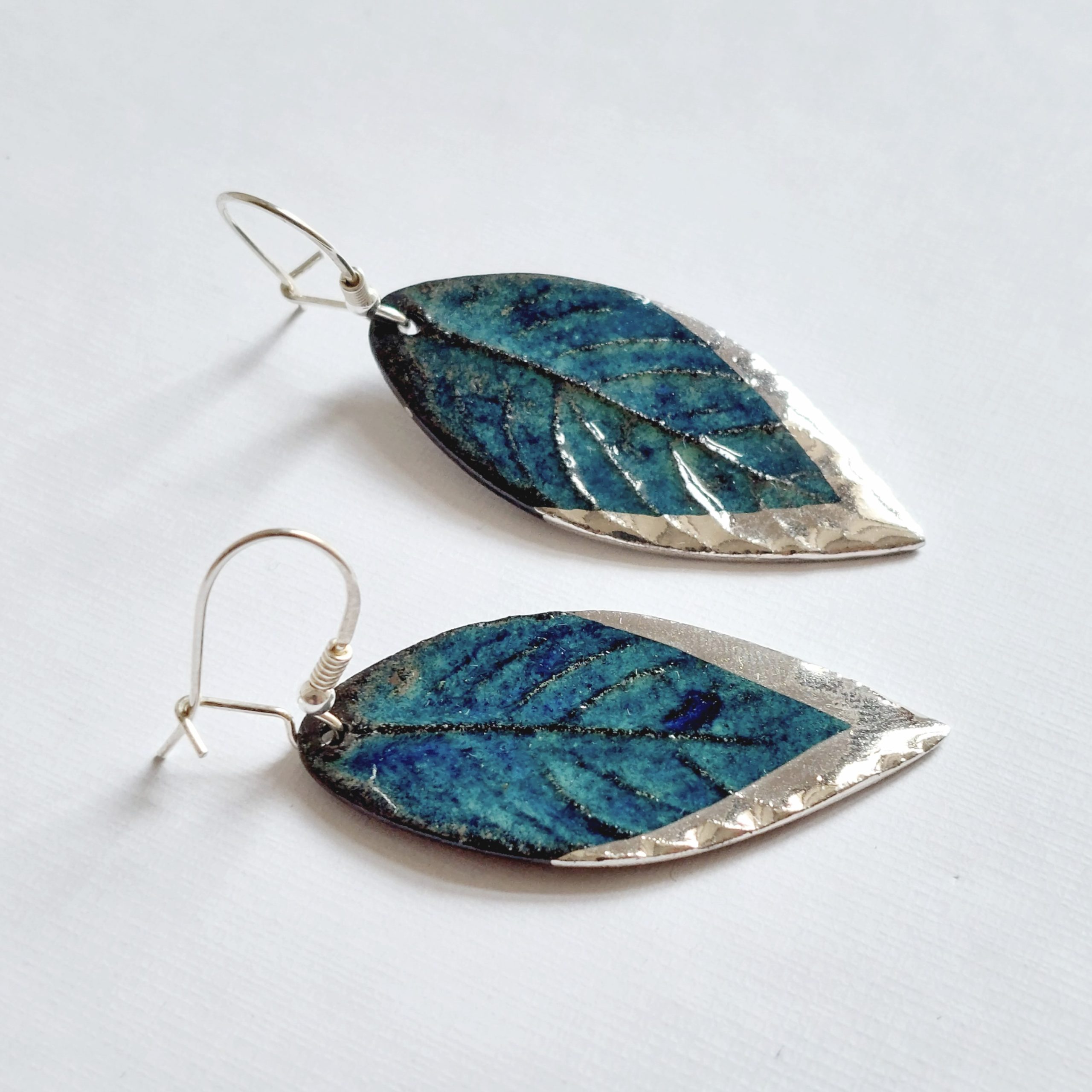 porcelain hanging earrings decorated with platinum no. 4 - Image 6