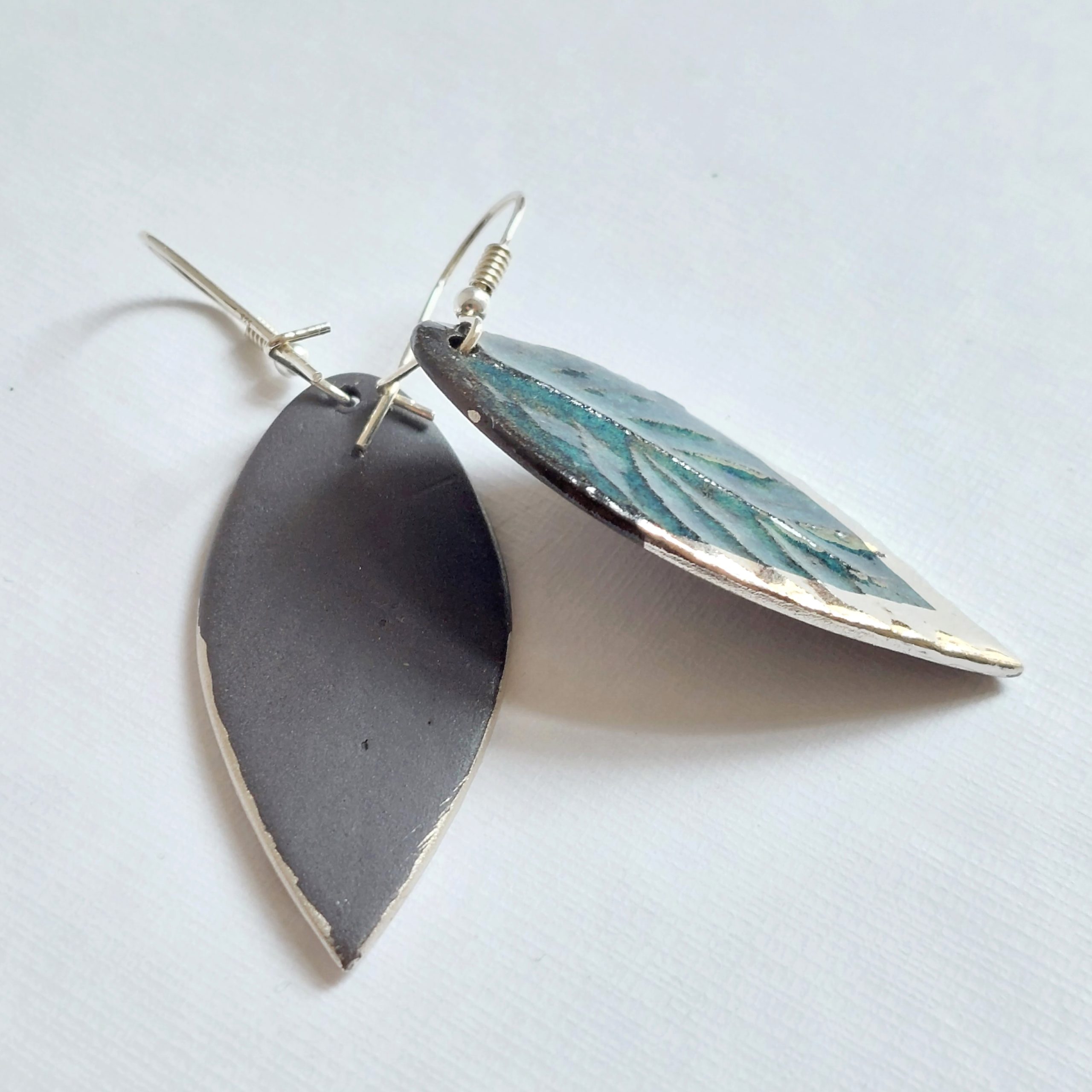 porcelain hanging earrings decorated with platinum no. 4 - Image 8