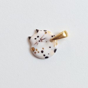 porcelanowy kot pozłacany zawieszka nr 7