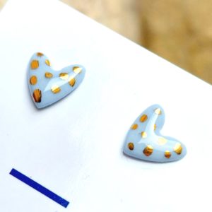 kolczyki porcelanowe pozłacane serduszka szaroniebieskie