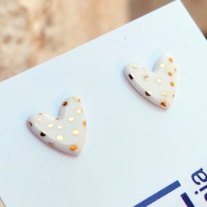 kolczyki porcelanowe pozłacane białe serduszka